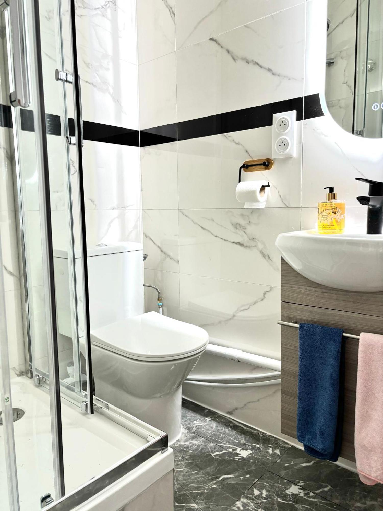 Séjour chez l'habitant Lucas Salle De Bain Privative Paris